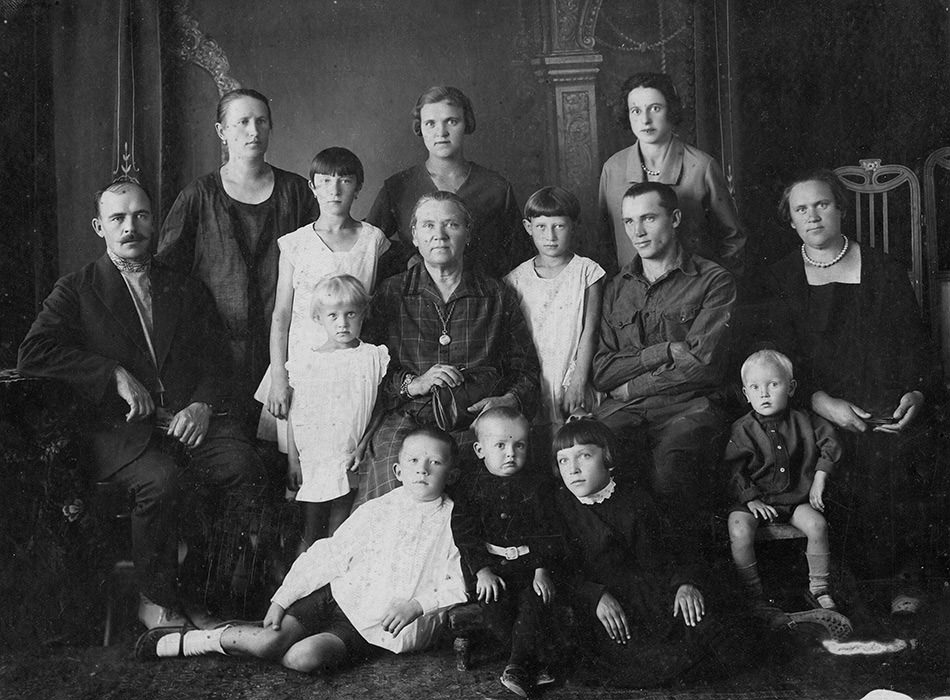 Семья Ерыкаловых, Семипалатинск, 2 августа 1930